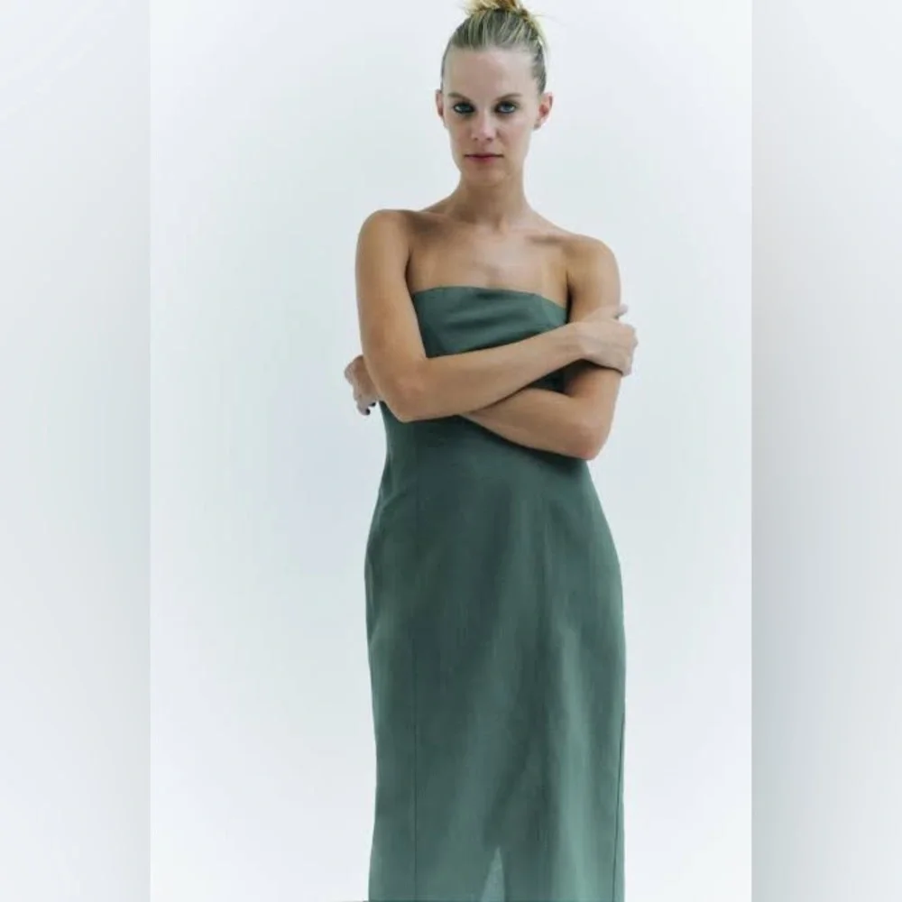 Zara green tube strapless midi linen blend dress